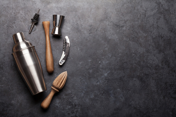 初心者向け】自宅でカクテルを作るのに必要な道具とお酒を徹底解説