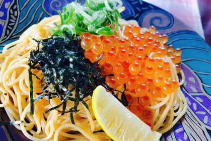 【レシピ】シメにもつまみにも！見た目も豪華な「いくらのバターポン酢パスタ」 画像