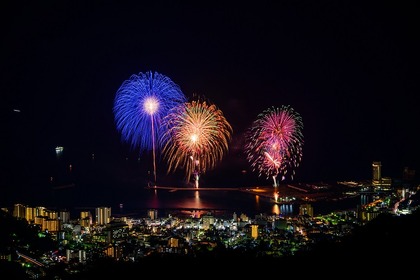 夜の動物園でビアガーデン開催！？8月におすすめのお酒イベントまとめ 画像