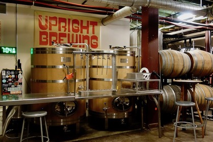 ポートランドには珍しい！隠れ家的テイスティングルーム「アップライト・ブリューイング（Upright Brewing）」に行ってきた 画像