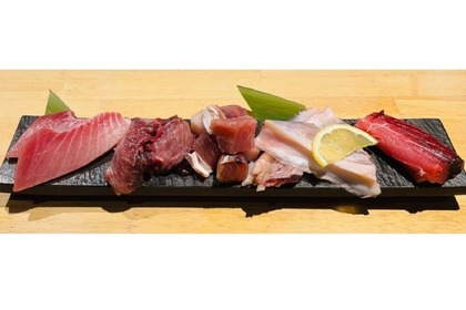 焼肉ならぬ焼きうお！「マグロの希少部位を盛り込んだ焼きうおセット」販売 画像