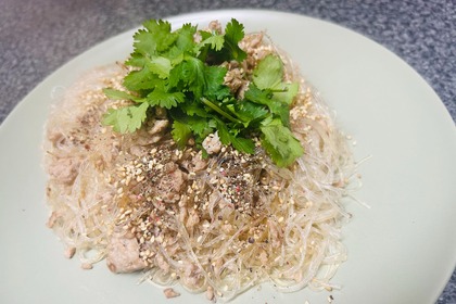 【レシピ】人気の中華おつまみをお手軽に！「豚ひき肉と春雨の炒め煮」 画像