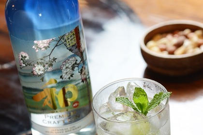 世界初！本場イギリス人も認めた日本酒テイストを取り入れたクラフトジン「和GIN」が新発売 画像