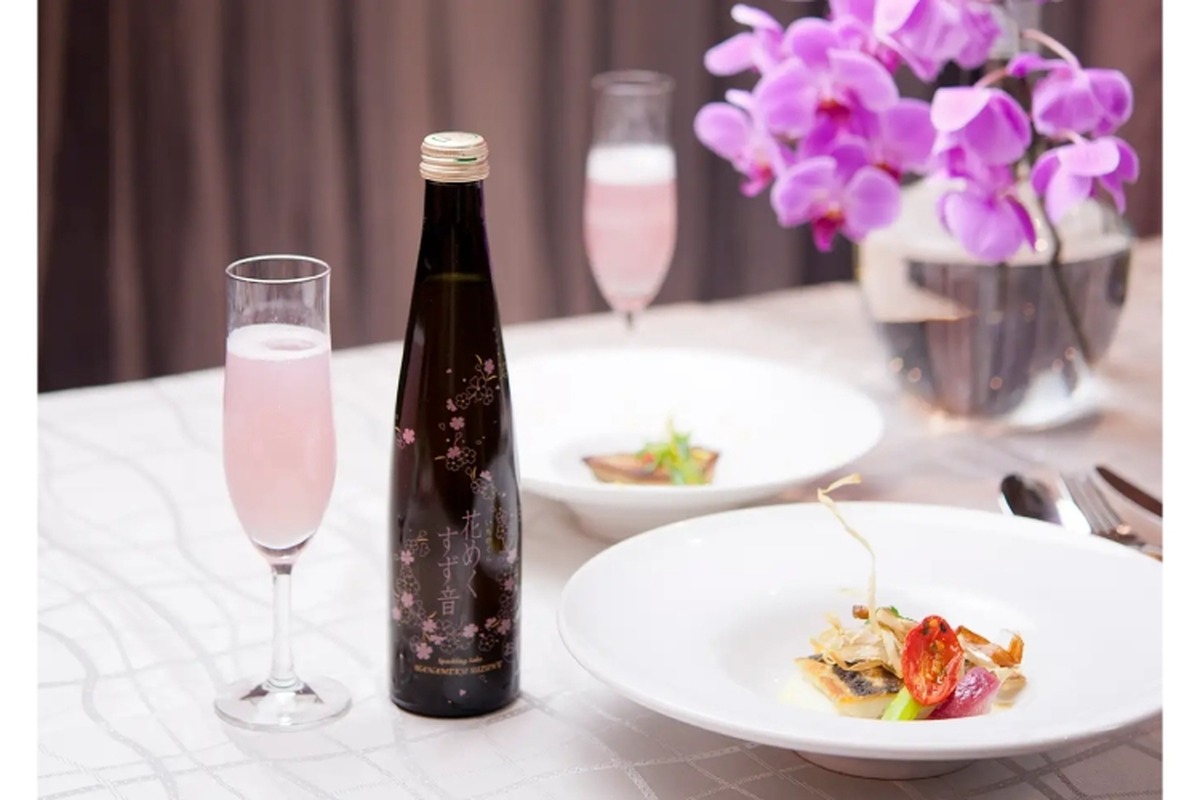 クリスマスの乾杯に！ピンク色のスパークリング酒「一ノ蔵花めくすず音」発売