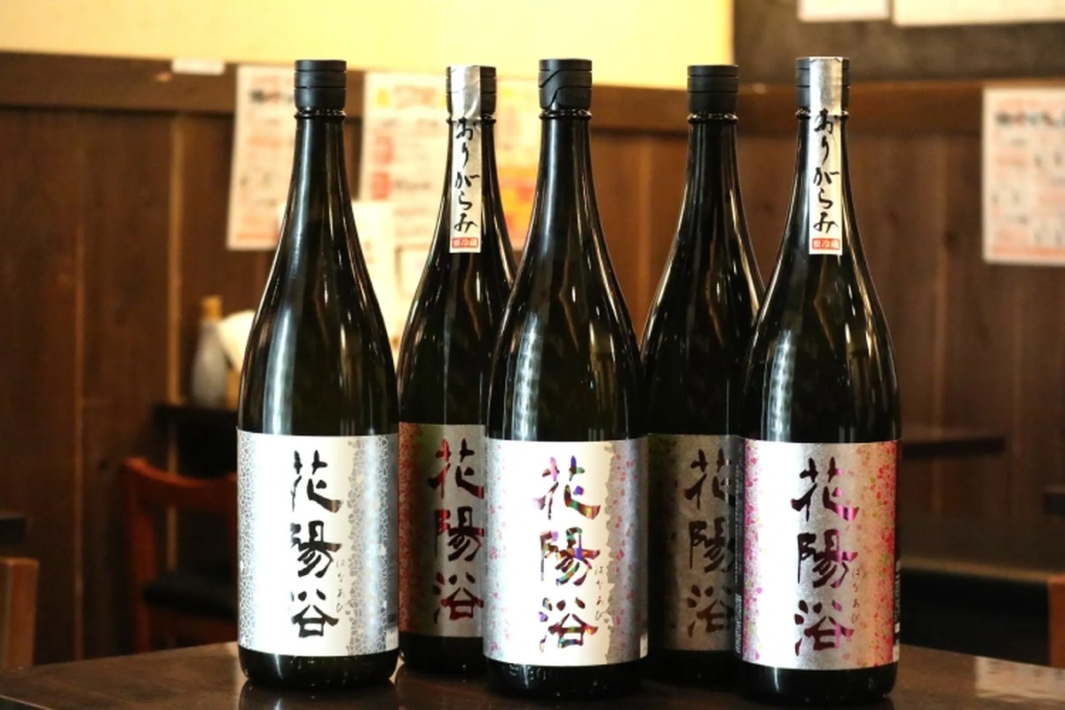 【超お得】人気日本酒「花陽浴」10種飲み比べプランが『日本酒原価酒蔵 新宿東口店』で開催