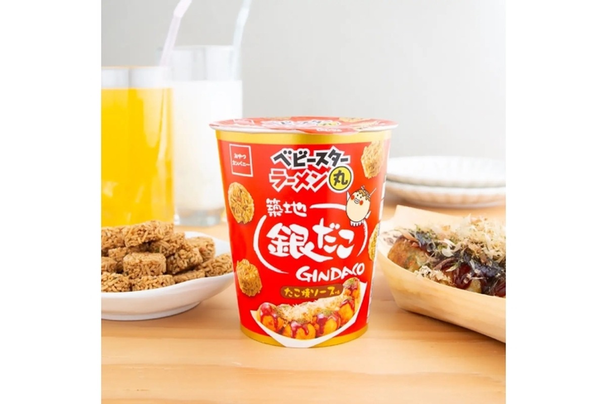 【最強おつまみ！！ベビースター×銀だこが夢のコラボ】「ベビースターラーメン丸（築地銀だこ たこ焼ソース味）」発売
