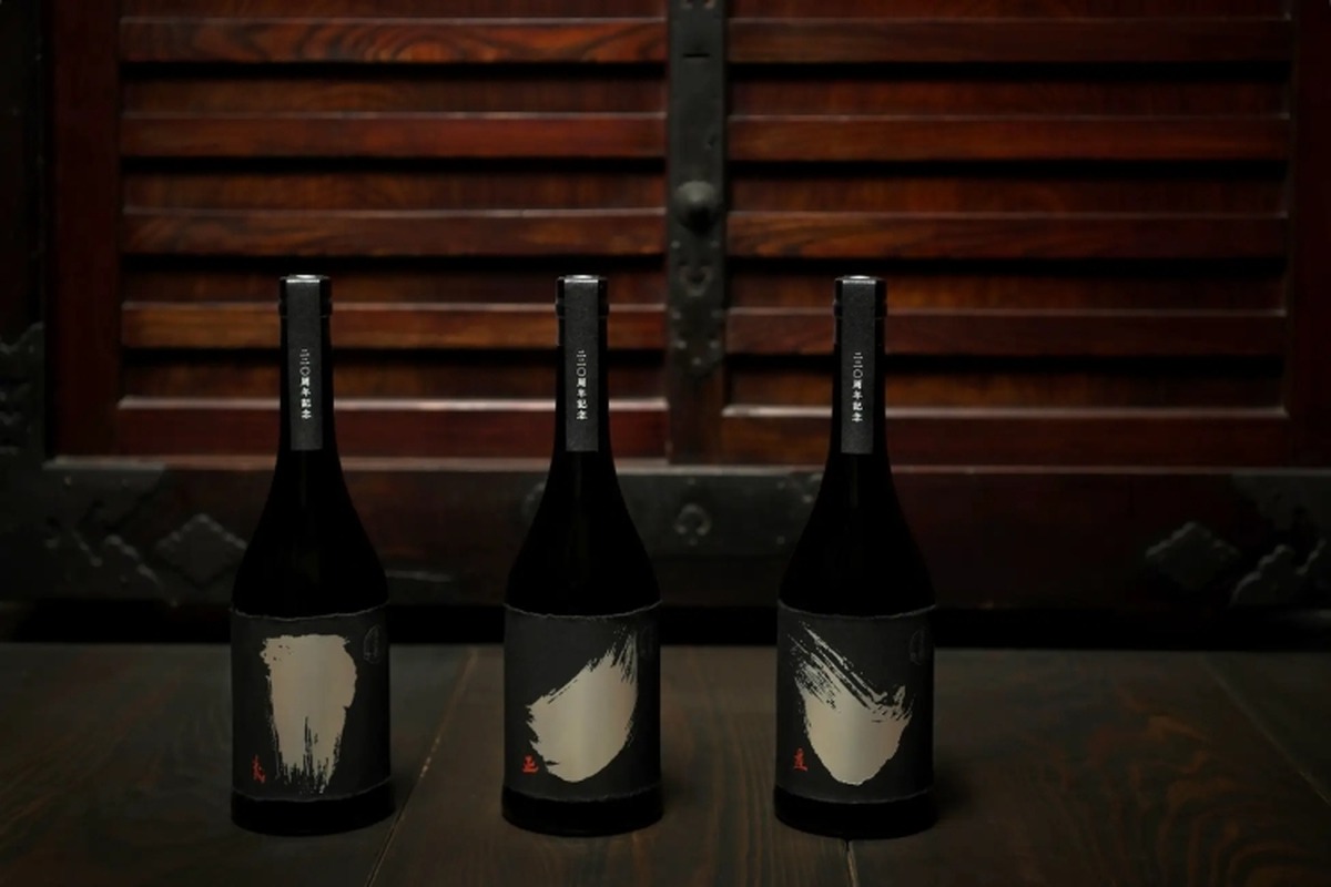 【人気日本酒！黒龍酒造の歴史を味わう特別セット】「黒龍 220周年記念 3本セット」限定発売