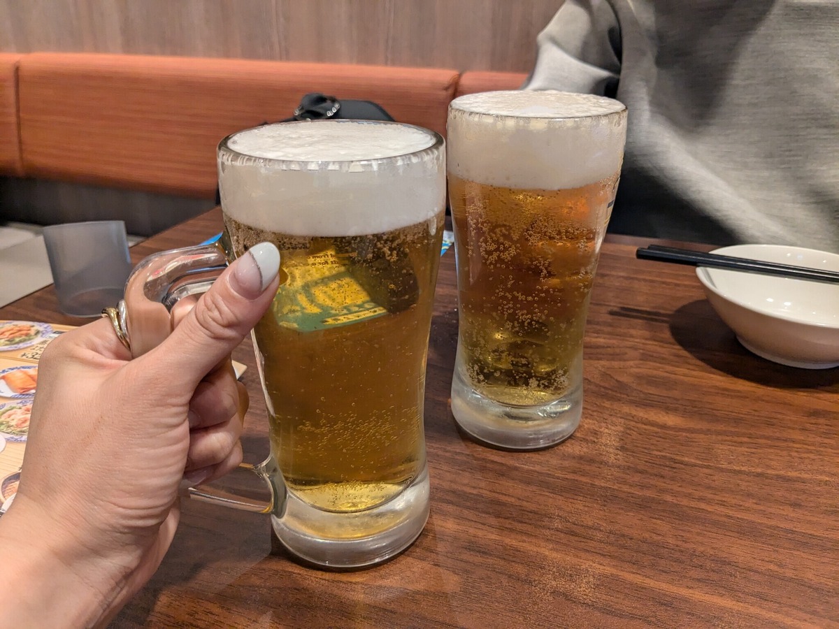 【ファミレスせんべろ Vol.1】予算1,000円でこんなに飲めるの！？お酒が99円から楽しめる無敵のバーミヤン編