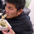 【レビュー】ラーメン大好き女子大生が「ペヤング スカルプDやきそば」を食べてみた