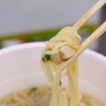 【レビュー】ラーメン大好き女子大生が「行列のできる店のラーメン 海老鶏白湯」を食べてみた