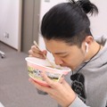 【レビュー】ラーメン大好き女子大生が「行列のできる店のラーメン 海老鶏白湯」を食べてみた