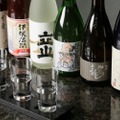 北陸三県の美食と美酒！「TAKUMI 鉄板焼」「TAKUMI イタリアン」にて「日本酒飲み比べセット」期間限定販売中