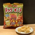 【レビュー】軽い食感なのに濃厚コンソメ味！「ドラゴンポテト　コンソメダブルパンチ味」を食べてみた