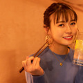 一手間だけで美味しくなる！井口綾子が「レモンサワー×焼酎」の相性について学んできた