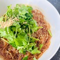 【レシピ】中国醤油がポイント！茹でて和えるだけの「春雨和え麺」