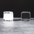 【ロックで飲むなら必見！究極の氷が発売開始】お酒の極上体験を届ける「氷ノ響」登場