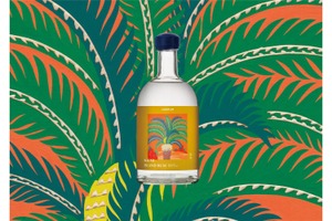 粟国島の黒糖を使用したラム「AGUNI ISLAND RUM」が発売！ 画像