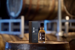 【60年ぶりに復活の高藏蒸留所！二年目のオフィシャルボトル】「高藏 REBORN AGED 2 YEAR」2種が発売 画像