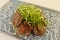 【レシピ】ビールに合わせたい絶品おつまみ！「砂肝の塩麹焼き」 画像