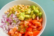 【レシピ】ヘルシーなのに満足感!「チョップ野菜とフジッリのパスタサラダ」