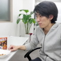 【レビュー】世界の山ちゃんが監修したお菓子！？「STRON(ストロン)ぎゅっ!! 幻の手羽先風味」を食べてみた