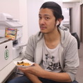 【レビュー】うに味の柿の種！？「亀田の柿の種 うに味×のり天わさび味」を食べてみた
