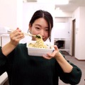 【レビュー】ラーメン大好き女子大生が「ペヤング スカルプDやきそば」を食べてみた