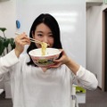 【レビュー】ラーメン大好き女子大生が「行列のできる店のラーメン 海老鶏白湯」を食べてみた