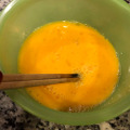 【レシピ】人気定番おつまみを洋風アレンジ「お出汁すくらんぶる・えっぐ」