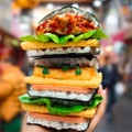 「おにぎりバーガー」大阪にNewオープン！日・米のハイブリッドフードを楽しめ！