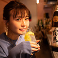 一手間だけで美味しくなる！井口綾子が「レモンサワー×焼酎」の相性について学んできた