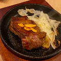 【動画あり】ステーキ290円の“せんべろ”！？ 激安肉バル居酒屋「BEEF KITCHEN STAND」がヤバい