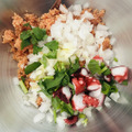 【レシピ】おしゃれ食材を簡単に！「タコのトマトクスクスサラダ」