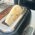 【簡単おつまみレシピ】ハーブと調味料でワンランクアップ！「マヨコーンのピタサンド」