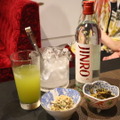 スナックママカードってなに！？焼酎に付いてきたカードきっかけで足立区“スナックデビュー”してみた
