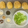 【おつまみレシピ】つまみにもシメにも最高！茹でて和えるだけなのに本格的「汁なし蝦子麺(しゃーずーめん)」
