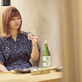「苦手なお酒はない！」と豪語するあんちゃん。ビールはもちろん、炭酸系のお酒も大好き！あまり一般的ではありませんが、電気ブランの炭酸割りも好みなんだとか。