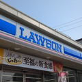 【1,000円だけで大満足】酒を飲みながら痩せたいアラサーが選んだ「コンビニせんべろセット」～ローソン編～