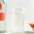 【きゅんと楽しいレモン日本酒！？】アルコール6%の純米酒「れもんしとろん」新発売