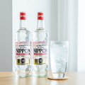 桜の木の下で、桜餅のような甘い香りがするお酒を。宝焼酎「NIPPON」で楽しむ、非日常なお花見体験