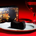 【大好評「悪魔のチーズケーキ」第2弾！】チーズ×イカスミの「悪魔の黒チーズケーキ」販売