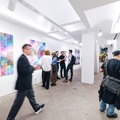 獺祭ブルー酒蔵内にアートギャラリー「DASSAI gallery by GOCA」開設 日本酒とアートで文化発信