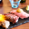 「日本酒バル　蔵のや」にて夏季限定で3種の炙り肉寿司”とフォトジェニックな「ふわモコSAKEレモンサワー」を提供