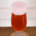 新生姜を加えたピンク色のビール「NEW GINGER BEER」の樽生が横浜オクトーバーフェストに登場