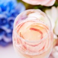 梅酒の中に咲くフルーツの花を楽しめる「花咲く梅酒スパークリング」が2週間限定開催！