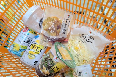 【1,000円で満足セット】新発売のチューハイで作る「コンビニせんべろセット」～セブン編～