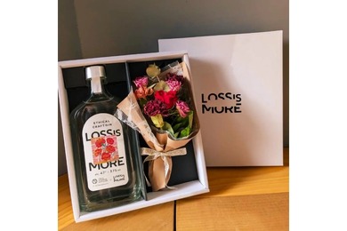 【廃棄カーネーションがクラフトジンになった！】「LOSS IS MORE GIN」母の日ギフトセット発売
