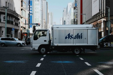 アサヒ飲料・伊藤園・キリン・コカ・コーラ・サントリー、共同配送で物流2024年問題に対応