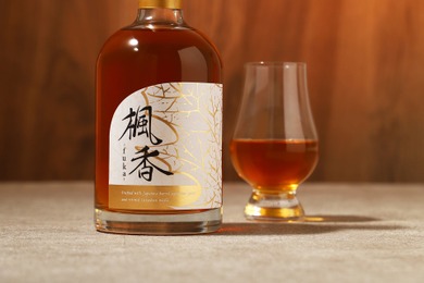 【オーク樽仕込みの国産メープルウイスキー！】クランド「楓香」が抽選販売開始