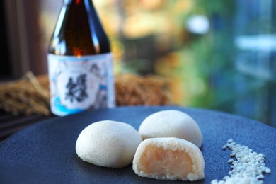 【食べる日本酒シリーズ第二弾！】銘酒を和菓子で再現した新感覚スイーツ「酒まんじゅう 蓬莱泉 別撰」発売